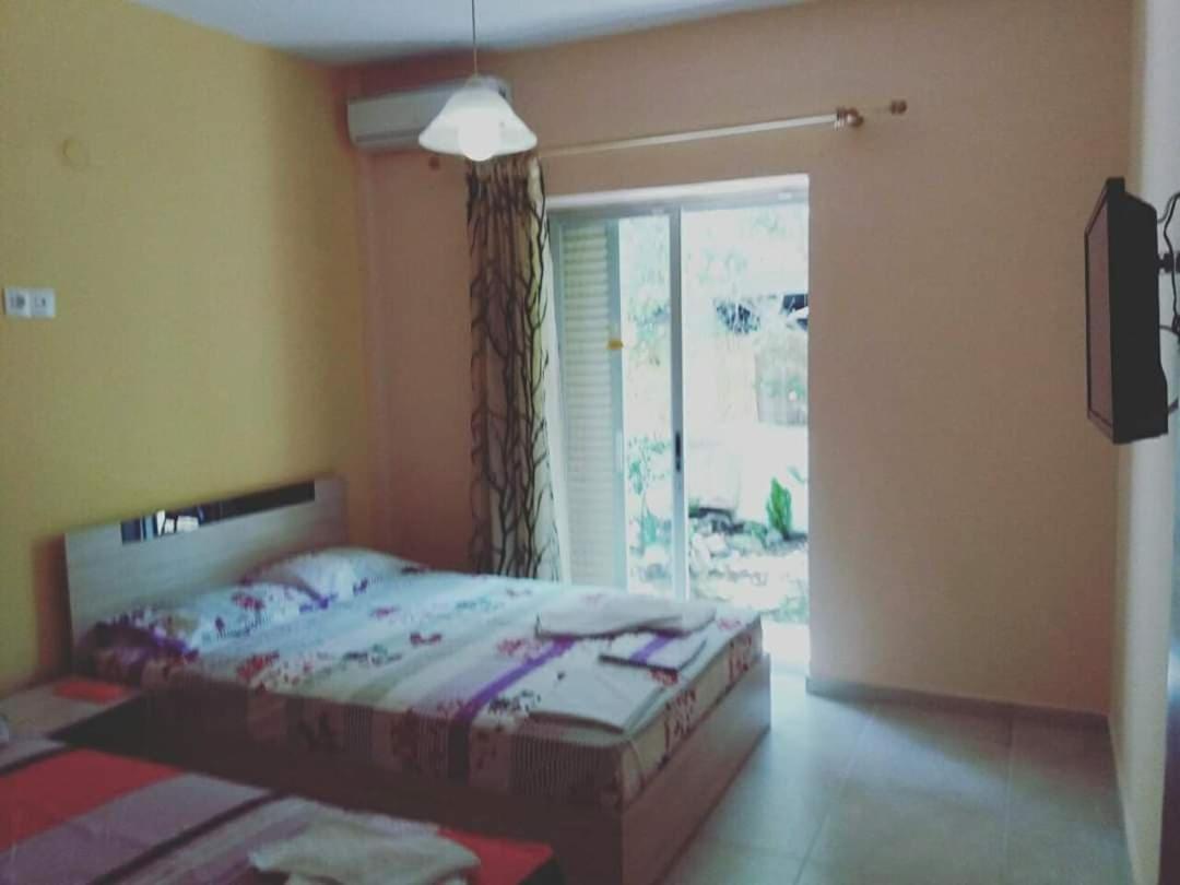 Elizabeth Hotel Kallithea  エクステリア 写真