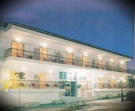 Elizabeth Hotel Kallithea  エクステリア 写真