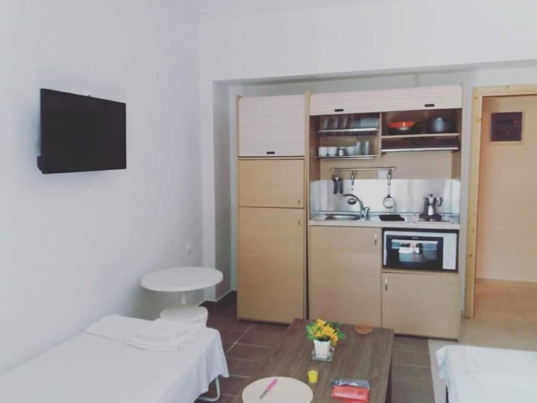 Elizabeth Hotel Kallithea  エクステリア 写真